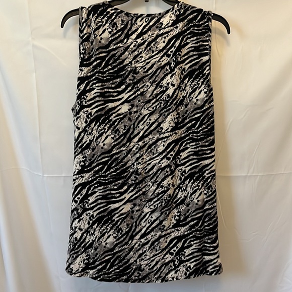 Ava James Zebra Print Wrap Top XL - Picture 5 of 5